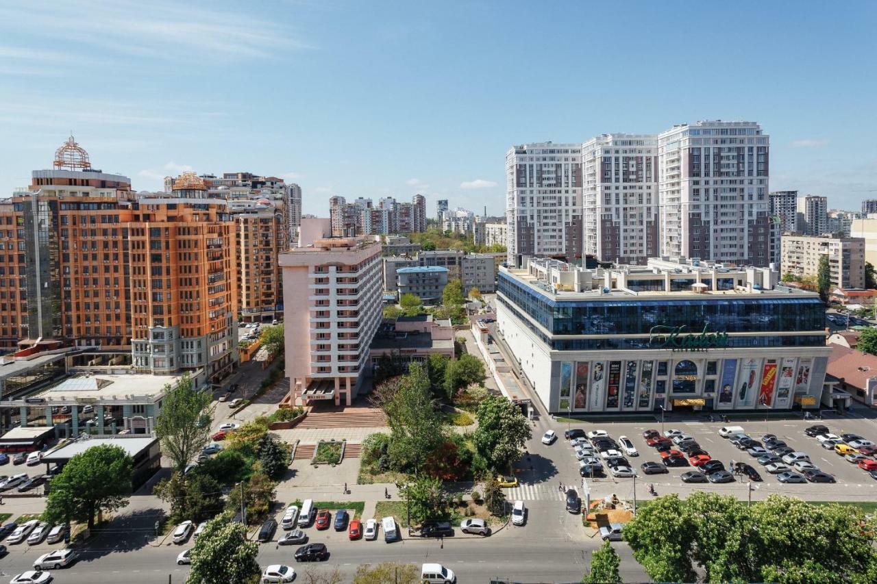 White Apartments Odessa Ngoại thất bức ảnh